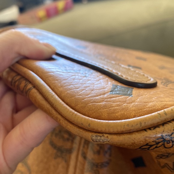 MCM Medium Liz Reversible Visetos Shopper - Picture 13 of 15